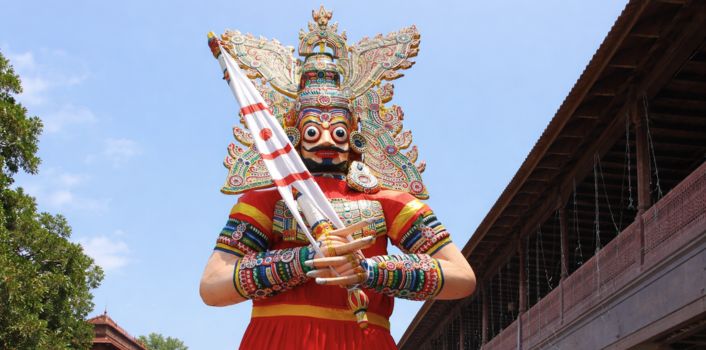 Arattu procession of Sree Padmanabhaswamy Temple at Shanghumugham Beach Thiruvananthapuram festival