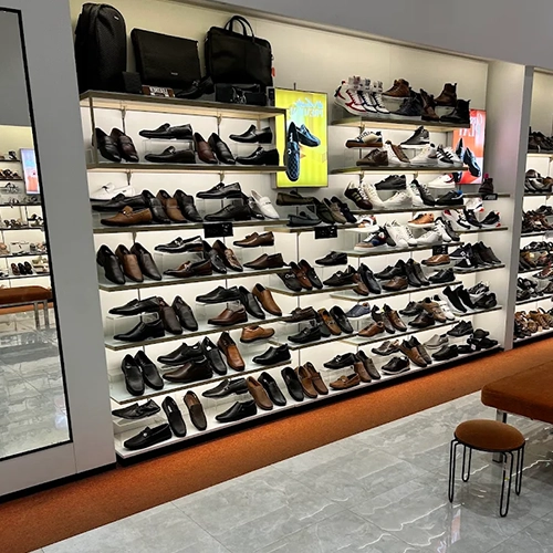 Metro shoes trivandrum lulu mall accessories collection featuring footwear and everyday essentials