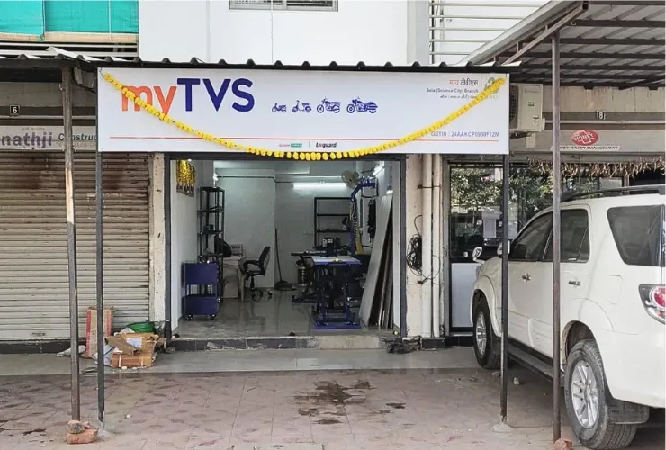 myTVS car service center in Kaimanam Thiruvananthapuram professional car maintenance and repair serv