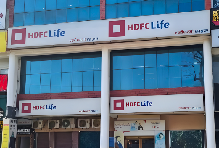 HDFC Life Insurance Ulloor Trivandrum Kerala office life insurance services