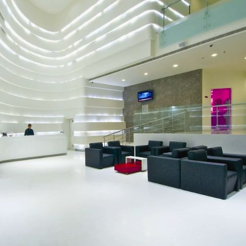 Business hotel in Palayam Trivandrum with modern rooms near city center and railway station