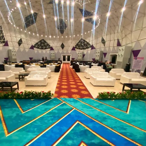 Premium hotel in Thampanoor Trivandrum with modern rooms near Secretariat and East Fort