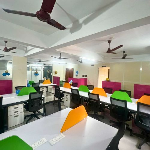 Fully furnished coworking space in Plammoodu Trivandrum with high speed wifi and office desks